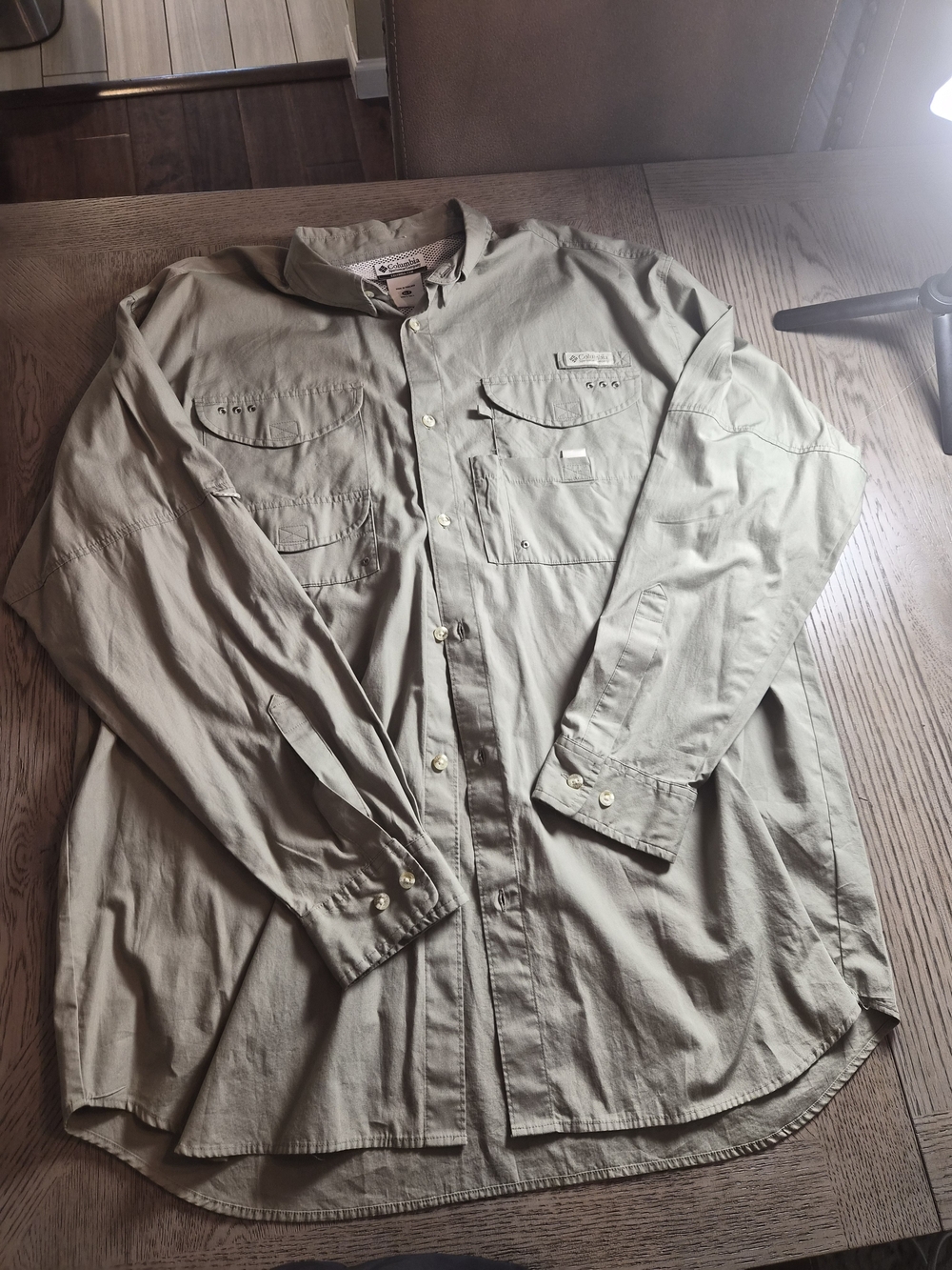 Columbia Men’s Long-Sleeve Casual Button-Down Shirt — Light Khaki
